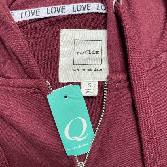 NWT Maroon Jacket, size S - Picture 3 of 3